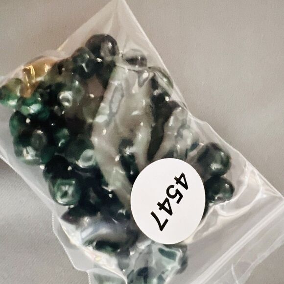 Vintage Lucite Necklace Green Gold Chunky Potato Beads Beaded Pretty Color 4547 - Picture 9 of 9